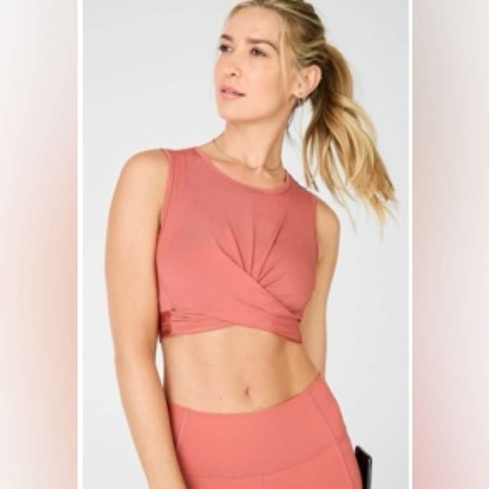 Fabletics Set, Like New Condition - image 2